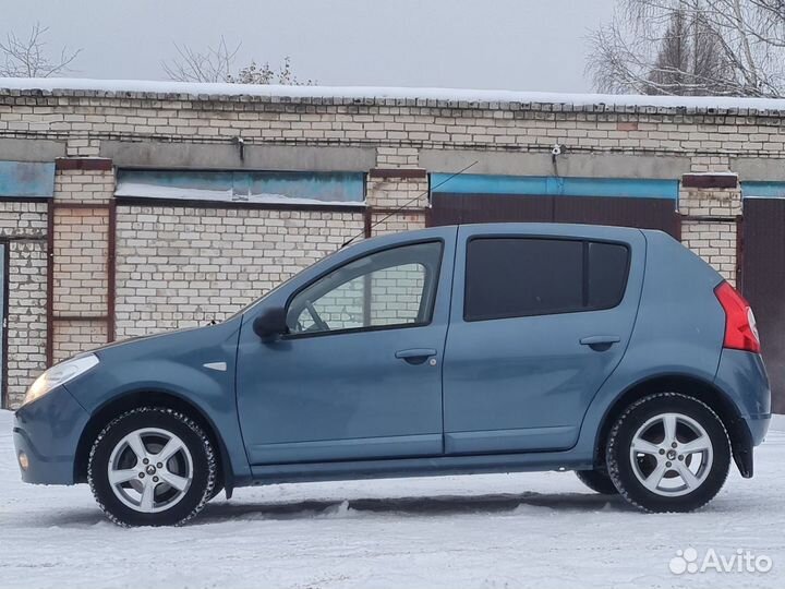 Renault Sandero 1.6 МТ, 2013, 100 000 км