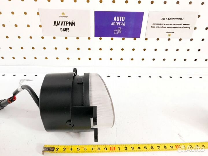 Противотуманки на Toyota Avensis Авенсис