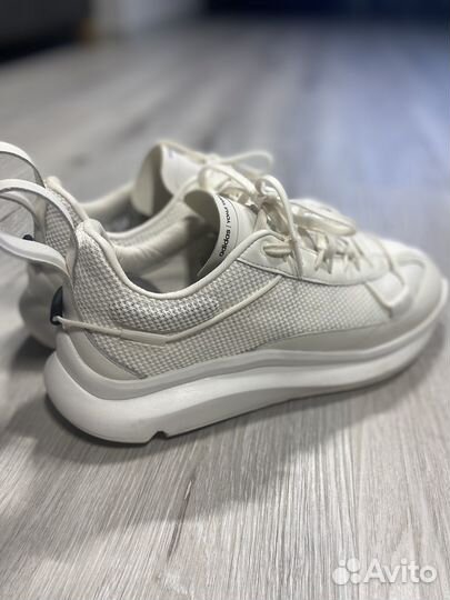 Adidas мужские кроссовки Y-3 shiku run core white