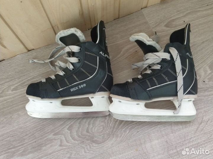 Коньки хоккейные, раз. 32-33