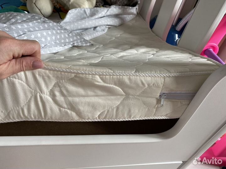 Детская кровать домик