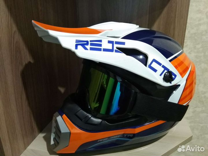 Шлем кроссовый с очками в комплекте