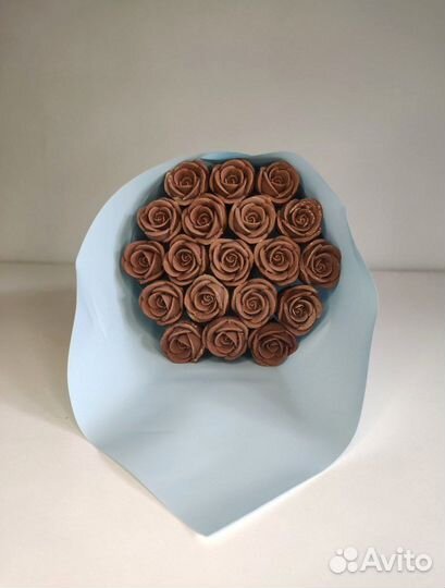 Розы из Молочного Шоколада - 19 шт в Букете