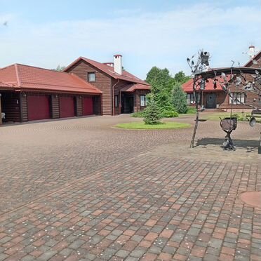 Дом 180 м² на участке 18000 м² (Беларусь)