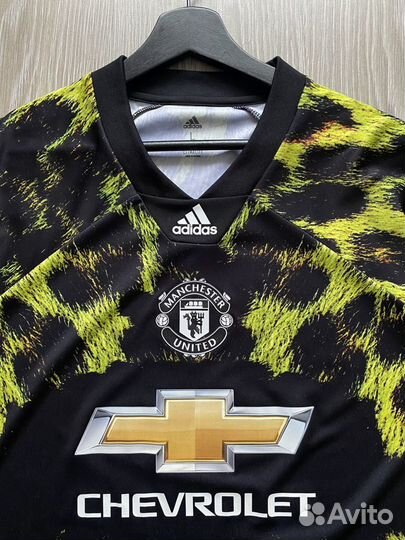 Футбольная форма Adidas