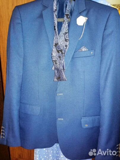 Мужской костюм