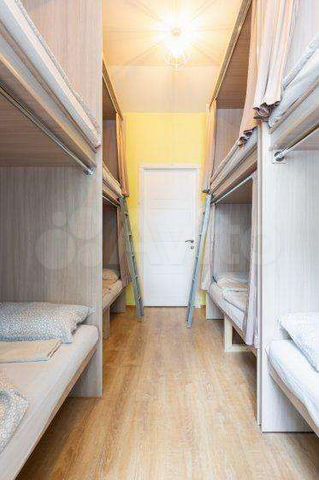 Комната 16 м², 1/4 эт.