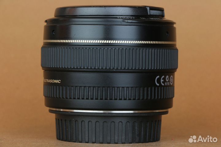 Canon EF 50mm f/1.4 USM (id-70373)