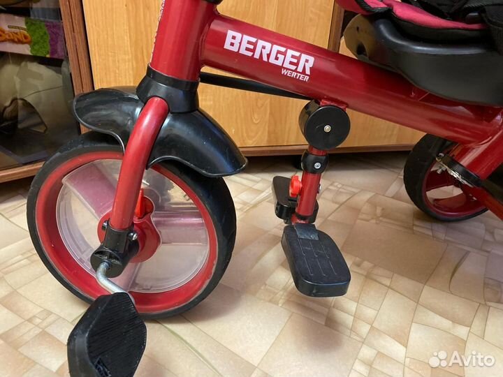 Детский велосипед с родительской ручкой