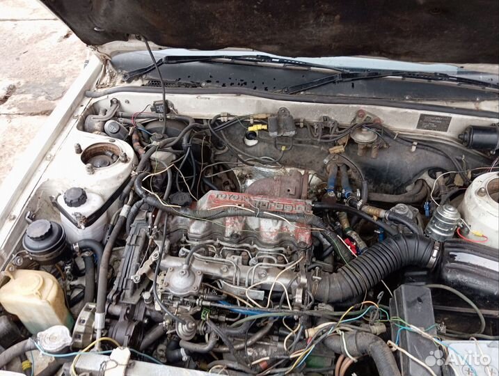 Toyota Camry 1.8 AT, 1985, 101 000 км