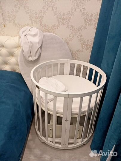 Кровать трансформер с маятником