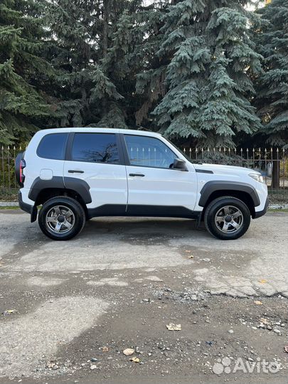 ВАЗ Niva Travel 1.7 МТ, 2023, 21 500 км