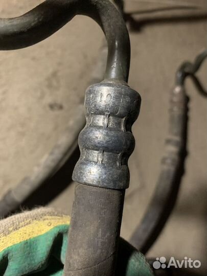 Opel Astra H трубка гура