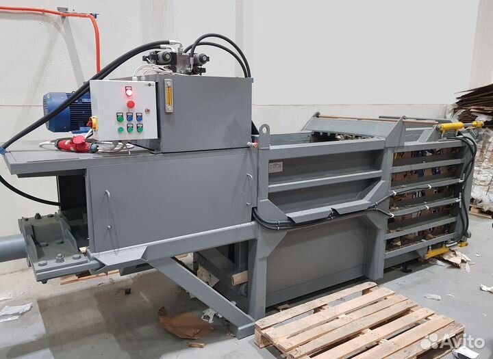 Горизонтальный пресс для макулатуры, пэт