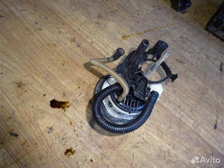 Насос топливный в бак Volkswagen Passat B6 2005