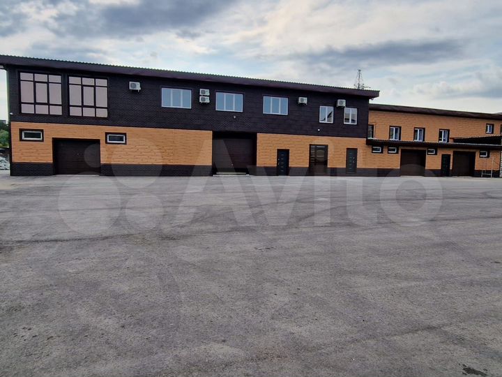 Свободного назначения, 1500 м²