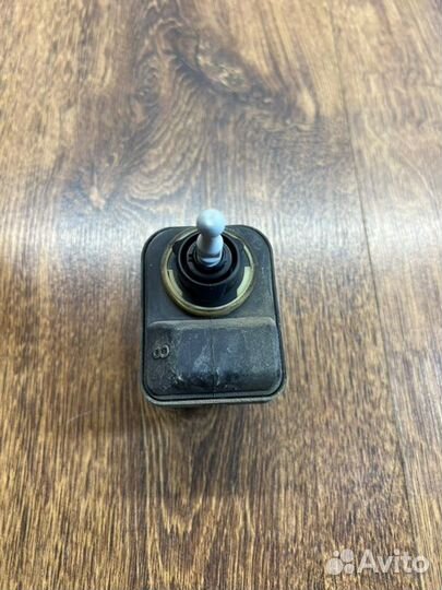 Корректор фар Nissan Note хэтчбек 1.4 2007