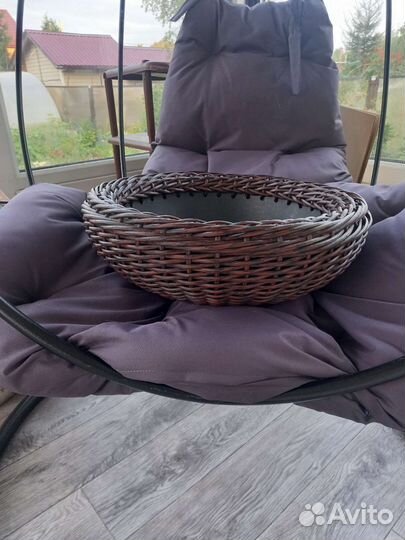 Кашпо из искуственного ротанга