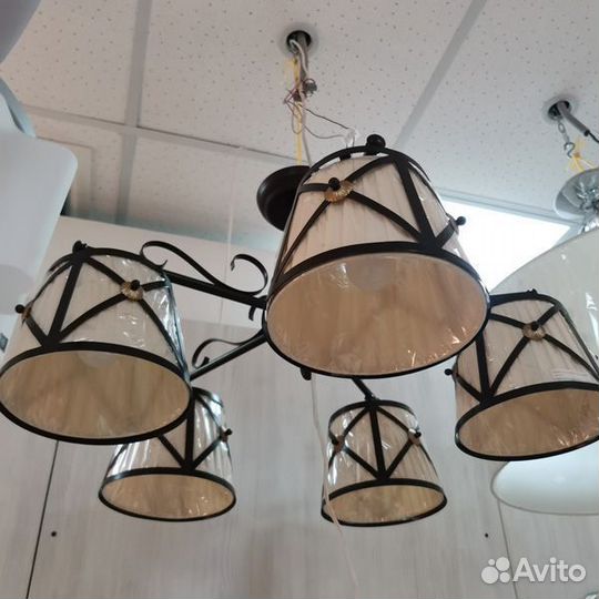 Люстра кованная для дома, новая