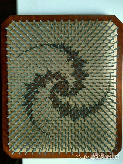 Доска с гвоздями