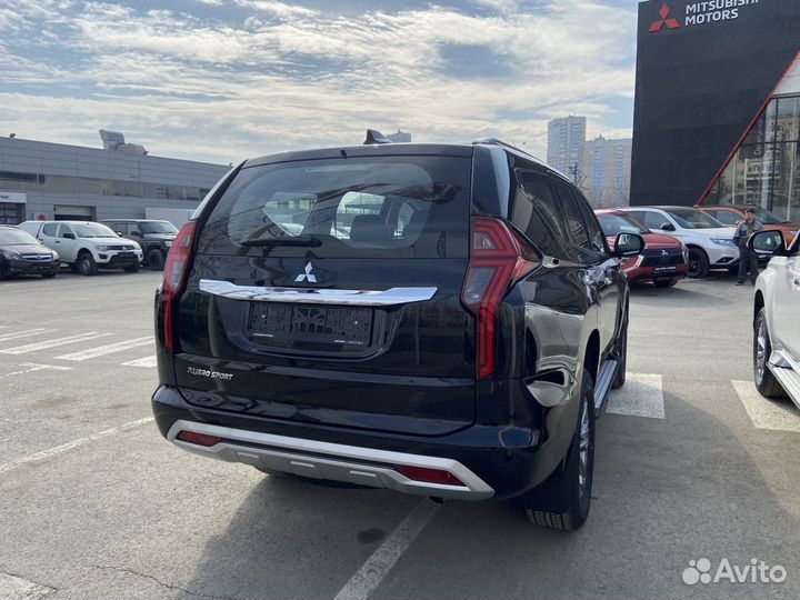 Mitsubishi Pajero Sport 2.4 AT, 2021