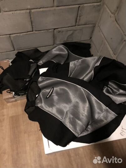 Майки в машину, два полных комплекта