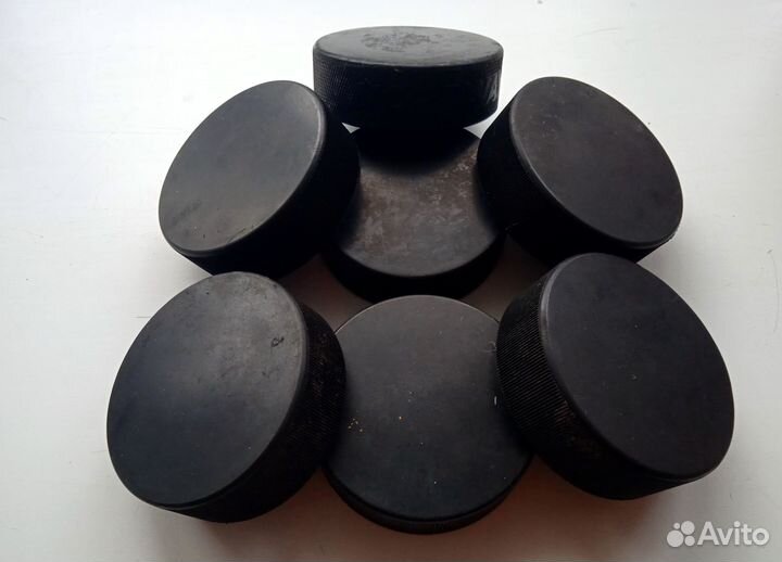 Хоккейные шайбы СССР