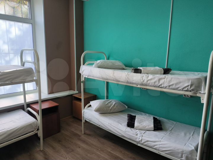 Комната 13 м², 1/4 эт.