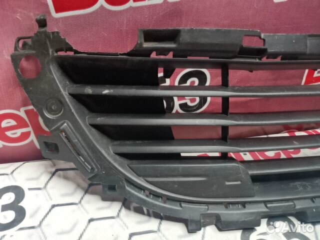 Решетка бампера передний Citroen C4