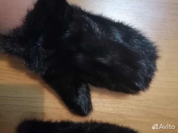 Норковые варежки