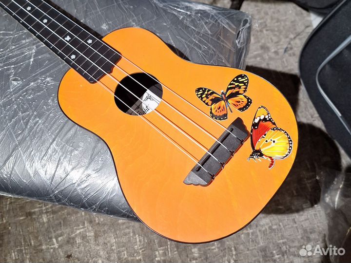 Укулеле flight tus35 Бабочки+ Чехол