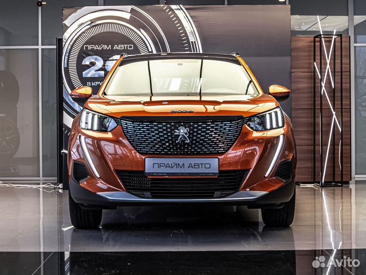 Peugeot 2008 1.2 AT, 2023