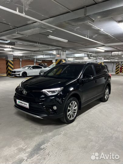 Toyota RAV4 2.5 AT, 2016, 64 000 км