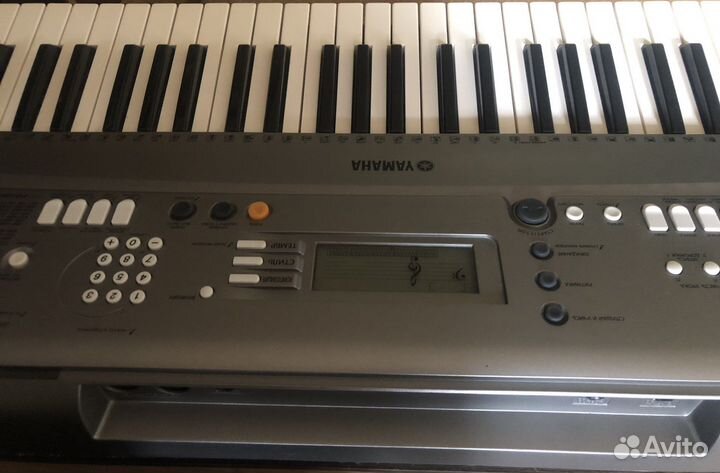 Синтезатор yamaha psr r300