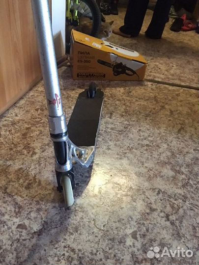 Трюковой самокат кастом парк