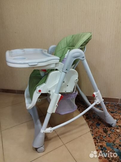 Стульчик для кормления babyton