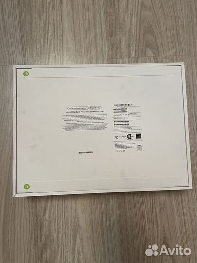 Macbook pro 14 m3 18/512