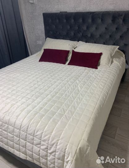 Покрывало велюр бу 220*240 см крем