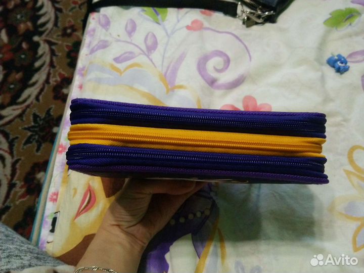 Пенал школьный