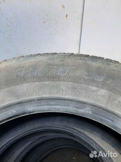 Bridgestone Dueler H/T 687 225/65 R17