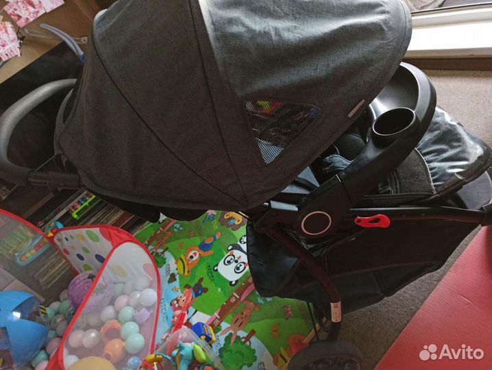 Прогулочная коляска urbini