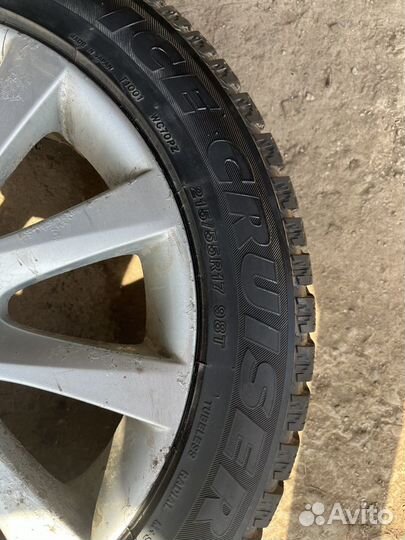 Bridgestone Ice Cruiser 7000 215/55 R17