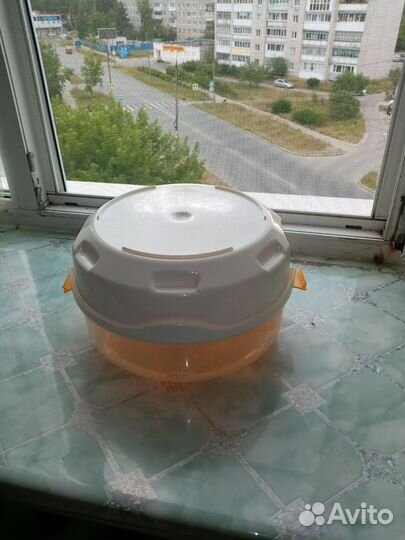 Детский стелилизатор для бутылочек