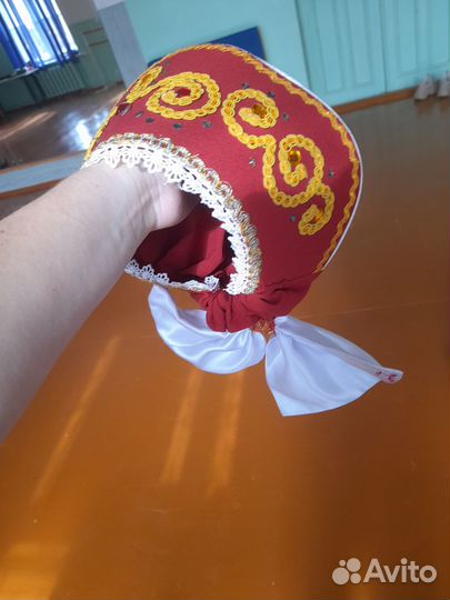 Русский народный костюм для девушек