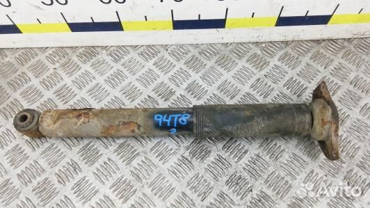 Амортизатор задней балки volvo V70 3 (94T08LX02)