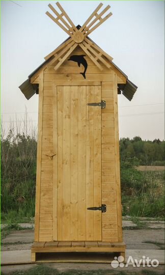 Дачный туалет деревянный
