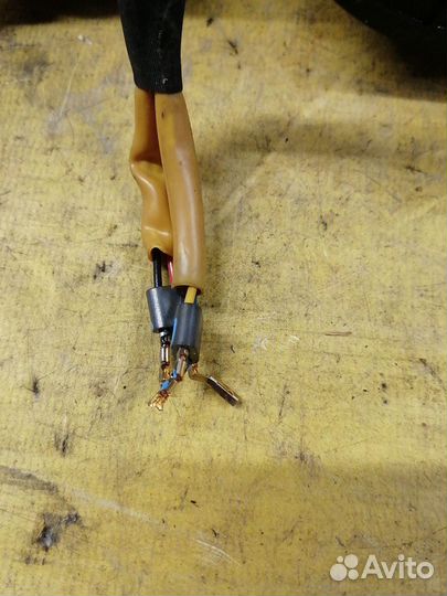 Блок подрулевых переключателей Toyota Prius NHW20