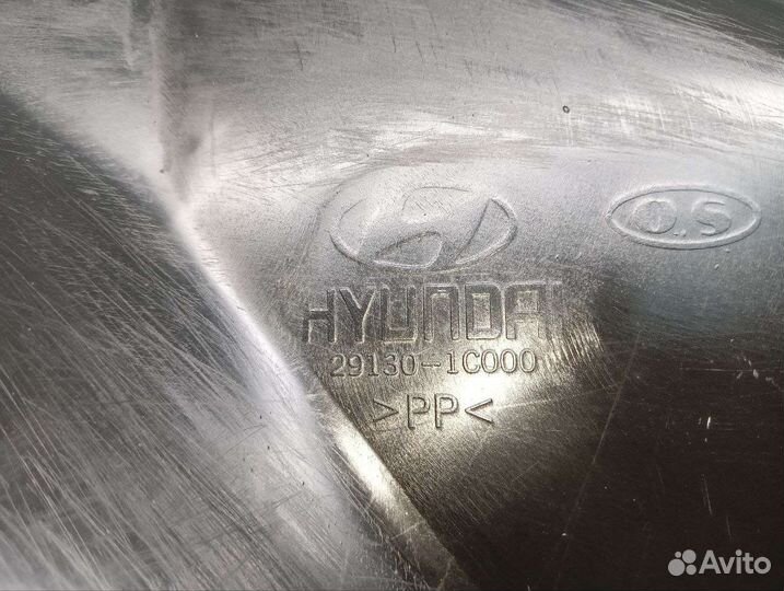 Левый пыльник двигателя Hyundai Getz