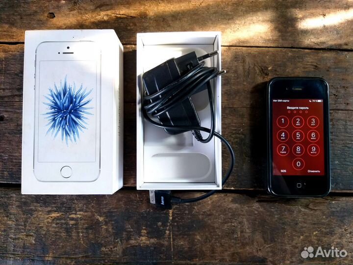Телефон iPhone 4s