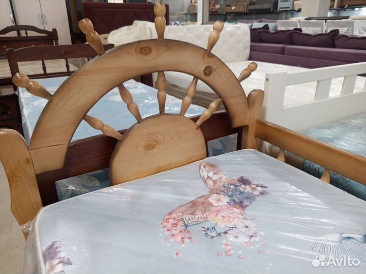 Детская кровать из массива сосны